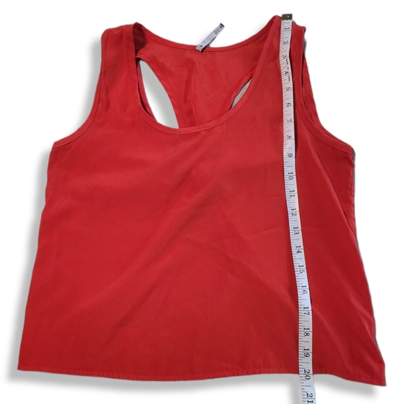 Love Culture Medium Red Top - Picture 3 of 6